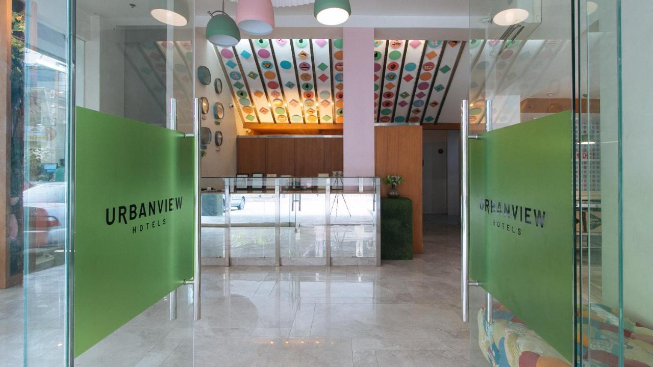 Urbanview At Lacson Street Bacolod City By Reddoorz Kültér fotó